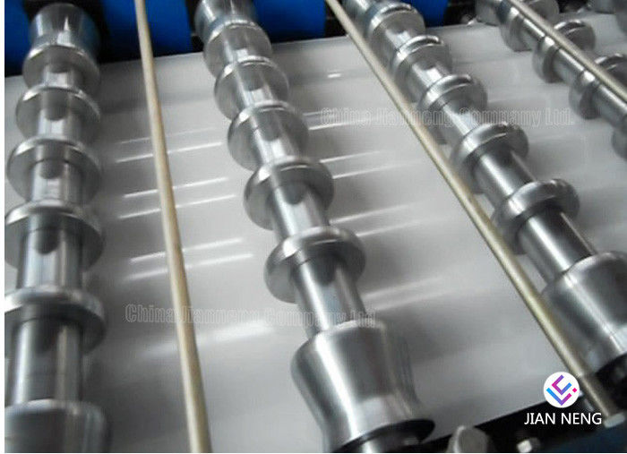 C Z formó el rollo del panel del tejado de la rejilla que formaba el tejado de la máquina/del metal del sistema hydráulico que formaba la máquina