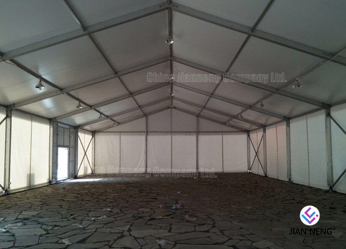 Tienda industrial del almacenamiento del exterior grande profesional con anchura de la puerta 20 los 30M del balanceo