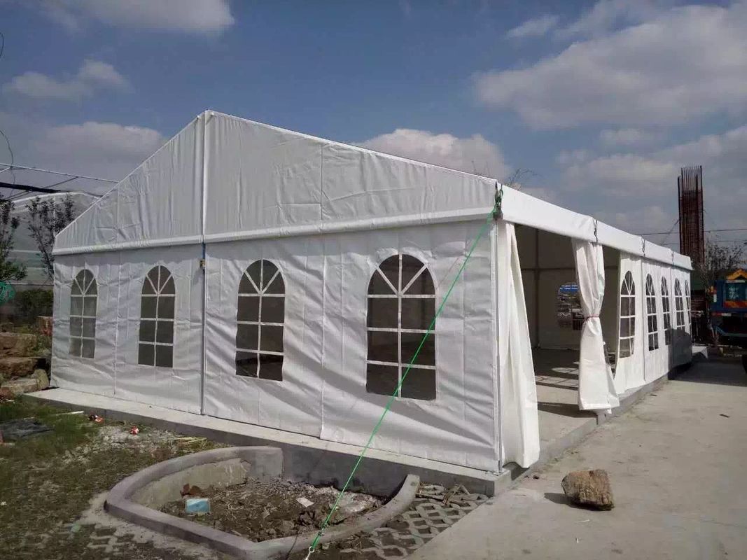 Tienda al aire libre de aluminio modificada para requisitos particulares de la cubierta de PVC del marco del tamaño para vivir/almacenamiento