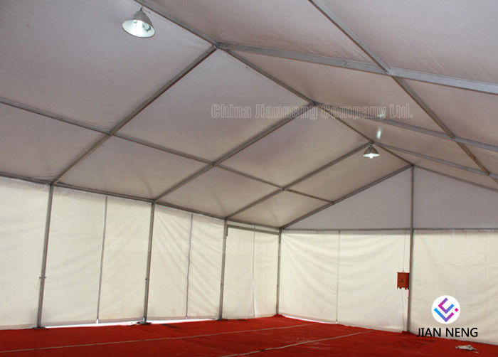 Tienda grande de Warehouse de la carpa del marco de aluminio con la pared blanca del PVC para el almacenamiento